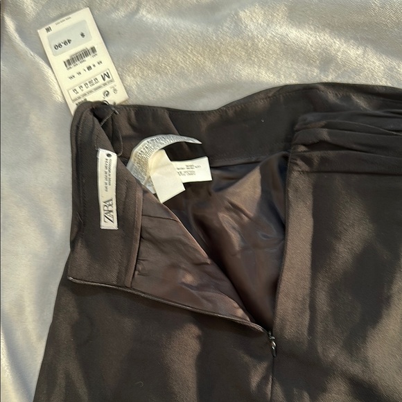 Zara New Black Mini Skirt for Work or Play Size Medium - Picture 8 of 8